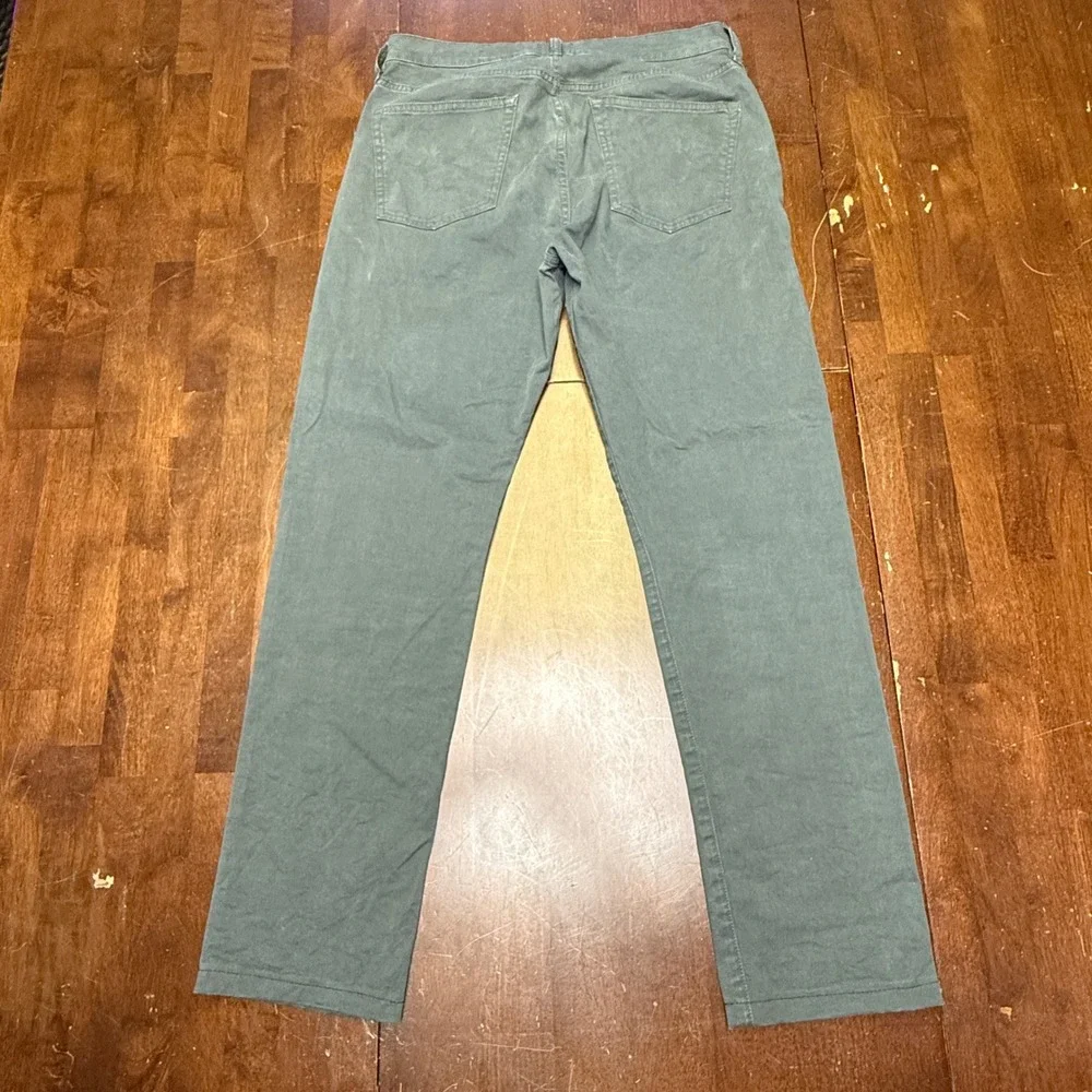 Flint and Tinder Tapered Fit Pants Chinos Gray Mens Size 30X29 (tag says 30x32)‎